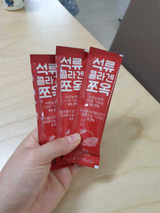 조은약초 석류콜라겐 석류즙 석류쪼옥 젤리 스틱 15포 x 20g — 5점을 준 리뷰어가 2020년 9월 올린 사용 사진