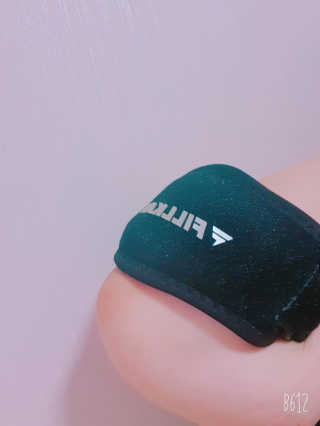 필캣 팔꿈치 엘보 보호대 — 3점을 준 리뷰어가 2020년 4월 올린 사용 사진