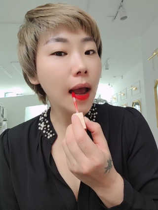 [블랙루즈] 에어 핏 벨벳틴트7 택1+랜덤1 — 5점을 준 리뷰어가 2020년 11월 올린 사용 사진