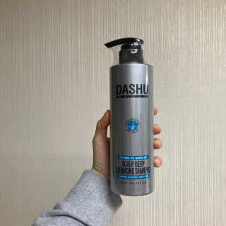다슈코리아 다슈 데일리 두피 딥 클렌징 샴푸 500ml — 4.5점을 준 리뷰어가 2020년 10월 올린 사용 사진