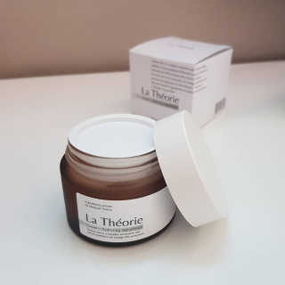 La Theorie Hydrating Ingredients | 하이드레이팅 인그레이디언츠 — 5점을 준 리뷰어가 2020년 5월 올린 사용 사진