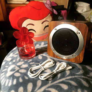 SEVIZ MINI10W 레트로 블루투스 스피커 — 5점을 준 리뷰어가 2020년 7월 올린 사용 사진