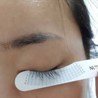닥터존스킨 눈썹자라 — 5점을 준 리뷰어가 2020년 8월 올린 사용 사진