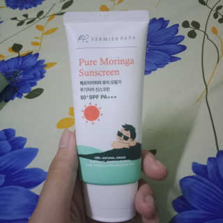 fermierpapa 모 링가 무기질 차 에센스 자외선 차단제 SPF50 + PA +++ 50g — 4점을 준 리뷰어가 2020년 12월 올린 사용 사진