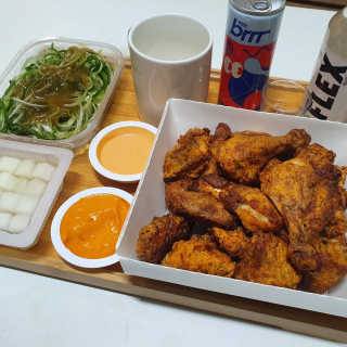 [칼로리 걱정 NO 제로칼로리 탄산음료]  부담없이 즐기는 부르르Brrr~~ 제로 콜라 — 5점을 준 리뷰어가 2020년 12월 올린 사용 사진