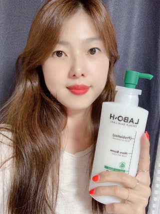 라보에이치 프로바이오틱스 탈모증상완화 샴푸 — 5점을 준 리뷰어가 2020년 9월 올린 사용 사진