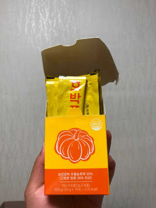조은약초 국산 늙은 호박즙 호박쪼옥 젤리 20g x 15포 — 5점을 준 리뷰어가 2020년 7월 올린 사용 사진