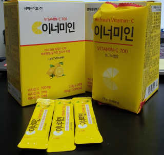 이너미인 VITAMIN-C 700 — 5점을 준 리뷰어가 2020년 10월 올린 사용 사진