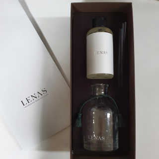 레나스 프리미엄 아로마 디퓨저 200ml  [1SET] — 5점을 준 리뷰어가 2020년 5월 올린 사용 사진