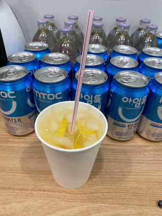 일화 아임톡 탄산수 355mlX24캔 + 보냉팩 증정이벤트 — 3.5점을 준 리뷰어가 2020년 4월 올린 사용 사진