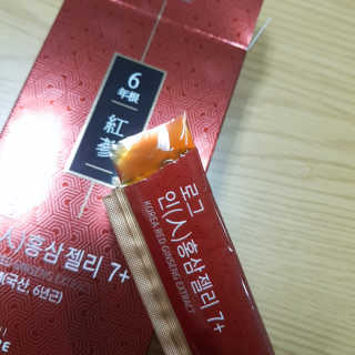 로그네이처 로그 인 홍삼젤리 7+ — 5점을 준 리뷰어가 2020년 5월 올린 사용 사진