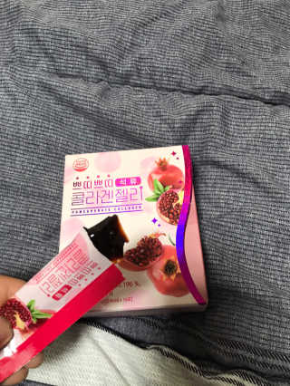 헬스업_쁘띠쁘띠석류콜라겐젤리_20g x 14포 — 5점을 준 리뷰어가 2020년 10월 올린 사용 사진