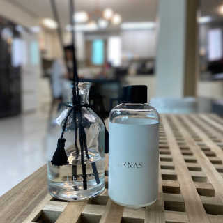 레나스 프리미엄 아로마 디퓨저 200ml  [1SET] — 4점을 준 리뷰어가 2020년 5월 올린 사용 사진
