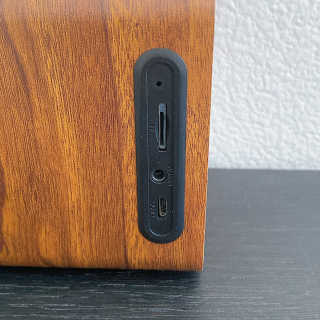 SEVIZ MINI10W 레트로 블루투스 스피커 — 4점을 준 리뷰어가 2020년 8월 올린 사용 사진