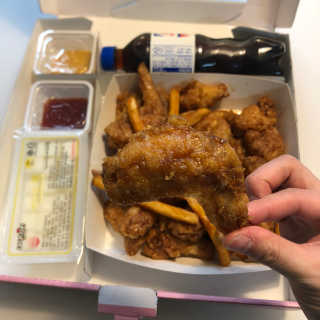 네네치킨 소이크런치윙봉 — 4점을 준 리뷰어가 2020년 4월 올린 사용 사진