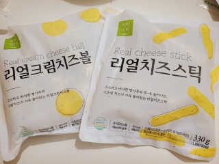가치식탁 리얼치즈스틱, 리얼크림치즈볼 — 5점을 준 리뷰어가 2020년 11월 올린 사용 사진