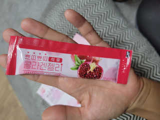 헬스업_쁘띠쁘띠석류콜라겐젤리_20g x 14포 — 5점을 준 리뷰어가 2020년 9월 올린 사용 사진