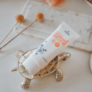 트리티스 US [TREATIS] UV Defence Sun Cream PA+++ / SPF50+ — 4.5점을 준 리뷰어가 2020년 10월 올린 사용 사진