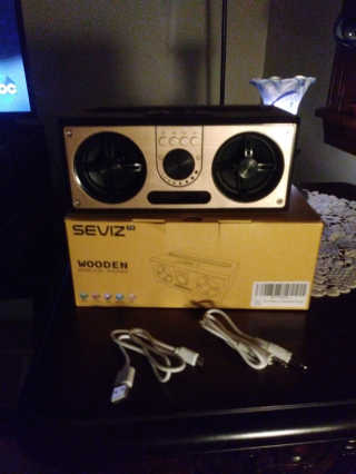 SEVIZ Retro 블루투스 스피커 4 종 — 5점을 준 리뷰어가 2020년 5월 올린 사용 사진