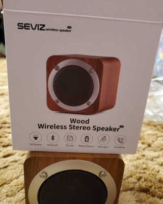 SEVIZ MINI10W 레트로 블루투스 스피커 — 5점을 준 리뷰어가 2020년 8월 올린 사용 사진