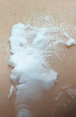 리더스코스메틱 리더스 카밍 클리어 밀크 필 클렌즈 밤 — 4점을 준 리뷰어가 2020년 7월 올린 사용 사진
