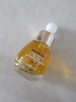미구하라 프리미엄 울트라 화이트닝 퍼펙트 앰플 오리진  20ml — 5점을 준 리뷰어가 2020년 4월 올린 사용 사진