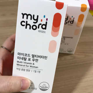 JW중외제약 마이코드 멀티비타민미네랄 포 우먼 — 5점을 준 리뷰어가 2020년 9월 올린 사용 사진
