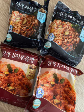 바다는다웰빙이다 전복해물볶음밥/전복김치볶음밥 250g-4봉지 — 4.5점을 준 리뷰어가 2020년 9월 올린 사용 사진