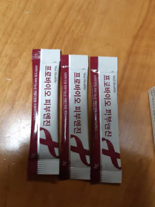 삼진제약 위시헬씨 [삼진제약] 위시헬씨 프로바이오 피부엔진 — 4점을 준 리뷰어가 2020년 12월 올린 사용 사진