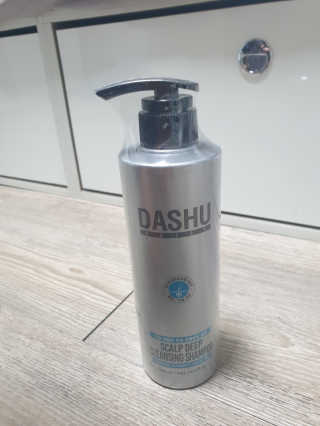 다슈코리아 다슈 데일리 두피 딥 클렌징 샴푸 500ml — 5점을 준 리뷰어가 2020년 10월 올린 사용 사진