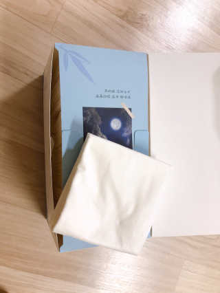 휴고링 매일 새 베개에서 주무세요 - 잘때한장 매일매일 15매입 — 4점을 준 리뷰어가 2020년 10월 올린 사용 사진