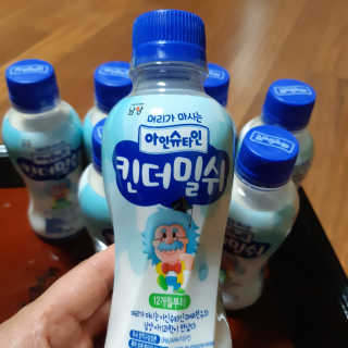 남양유업 [ 아인슈타인 ] 머리가 마시는 아인슈타인 킨더밀쉬 — 5점을 준 리뷰어가 2020년 4월 올린 사용 사진