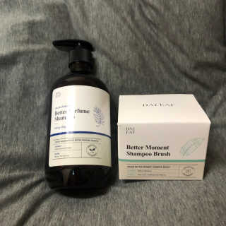 달리프 베러 퍼퓸 샴푸 1000ml 레이니데이 or 일랑로즈 — 5점을 준 리뷰어가 2020년 4월 올린 사용 사진