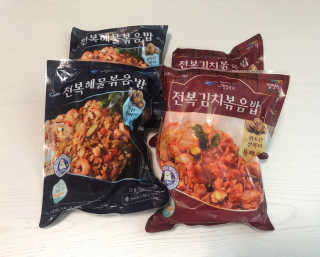 바다는다웰빙이다 전복해물볶음밥/전복김치볶음밥 250g-4봉지 — 4점을 준 리뷰어가 2020년 8월 올린 사용 사진
