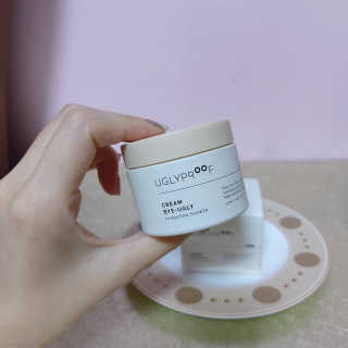 어글리프루프 크림 바이어글리 하이드레이션 샤워 50ml — 5점을 준 리뷰어가 2020년 10월 올린 사용 사진