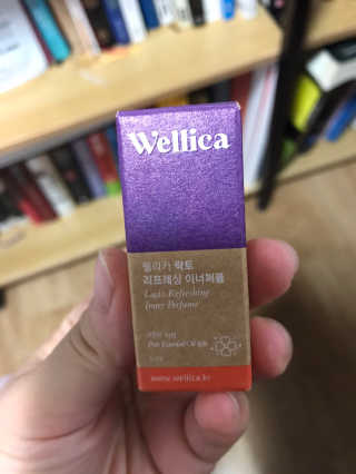 웰리카_V CARE 웰리카 락토 리프레싱 이너퍼퓸 — 5점을 준 리뷰어가 2020년 10월 올린 사용 사진