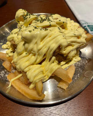 [살롱드곱떡 강남점] 떡볶이 2중 택1+버터갈릭감자튀김 — 5점을 준 리뷰어가 2020년 6월 올린 사용 사진