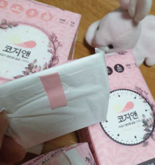 코지앤 생리대 체험 패키지 — 5점을 준 리뷰어가 2020년 10월 올린 사용 사진