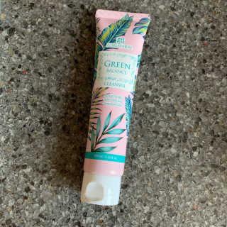 포레스트힐 SS 그린 밸런스 클렌져 100ml + 헤어밴드 — 5점을 준 리뷰어가 2020년 4월 올린 사용 사진