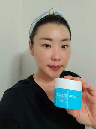 바르는콜라겐 하이온 제주바다보배 슬리핑마스크 100mL — 5점을 준 리뷰어가 2020년 6월 올린 사용 사진