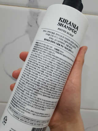 키라니아 피토스칼프 탈모완화 기능성샴푸 500ml — 5점을 준 리뷰어가 2020년 12월 올린 사용 사진