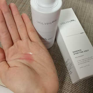 어글리프루프 에센스 스탑디어글리 레드모먼트 에센스 120ml — 4.5점을 준 리뷰어가 2020년 10월 올린 사용 사진