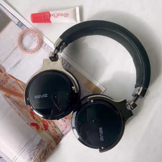 SEVIZ Bluetooth Headphones 10 3color — 5점을 준 리뷰어가 2020년 7월 올린 사용 사진