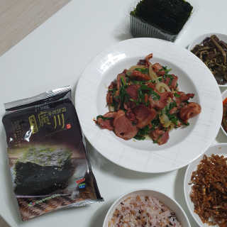 광천우리맛김 한봉지 2~3인분, 맛있는 우리재래식탁김26매20봉 — 5점을 준 리뷰어가 2020년 5월 올린 사용 사진