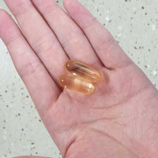 JW중외제약 마이코드 알티지 오메가3 1000 mg — 5점을 준 리뷰어가 2020년 7월 올린 사용 사진