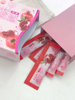헬스업_쁘띠쁘띠석류콜라겐젤리_20g x 14포 — 5점을 준 리뷰어가 2020년 10월 올린 사용 사진
