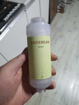 바디빔 비타민 샤워필터 — 5점을 준 리뷰어가 2020년 5월 올린 사용 사진