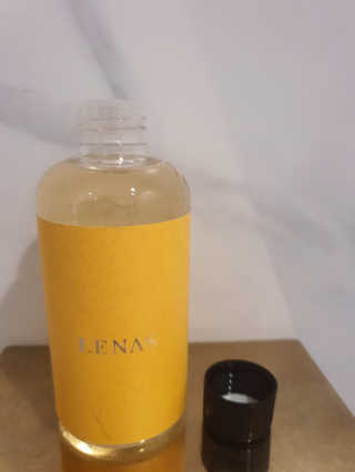 레나스 프리미엄 아로마 디퓨저 200ml  [1SET] — 5점을 준 리뷰어가 2020년 8월 올린 사용 사진