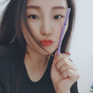 [블랙루즈] 하프하드 드로잉 마스터 아이브로우 3종 — 5점을 준 리뷰어가 2020년 8월 올린 사용 사진
