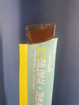 로그네이처 로그 허니부쉬+가르시니아 젤리 — 5점을 준 리뷰어가 2020년 10월 올린 사용 사진